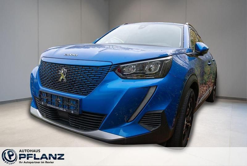 Blau Gebraucht 2021 Peugeot e-2008 Allure SUV | 17.090 € (Guter Preis) - Bild 1/4