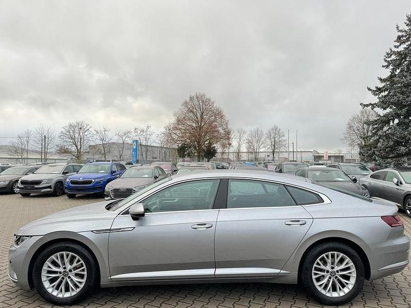 Gebraucht VW Arteon 150 PS (110 kW) 2022 Silber Limousine