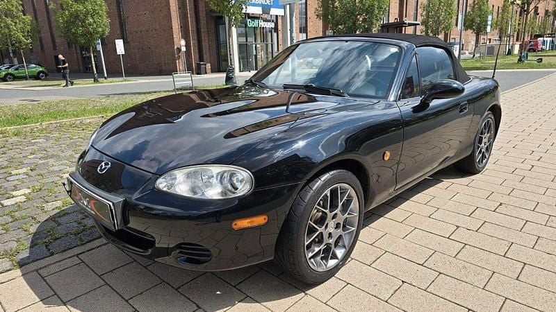Schwarz Gebraucht 2004 Mazda MX5 Cabrio | 4.991 € (Guter Preis) - Bild 1/4