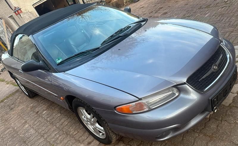 Gebraucht Chrysler Stratus 163 PS (119 kW) 1997 Grau Cabrio
