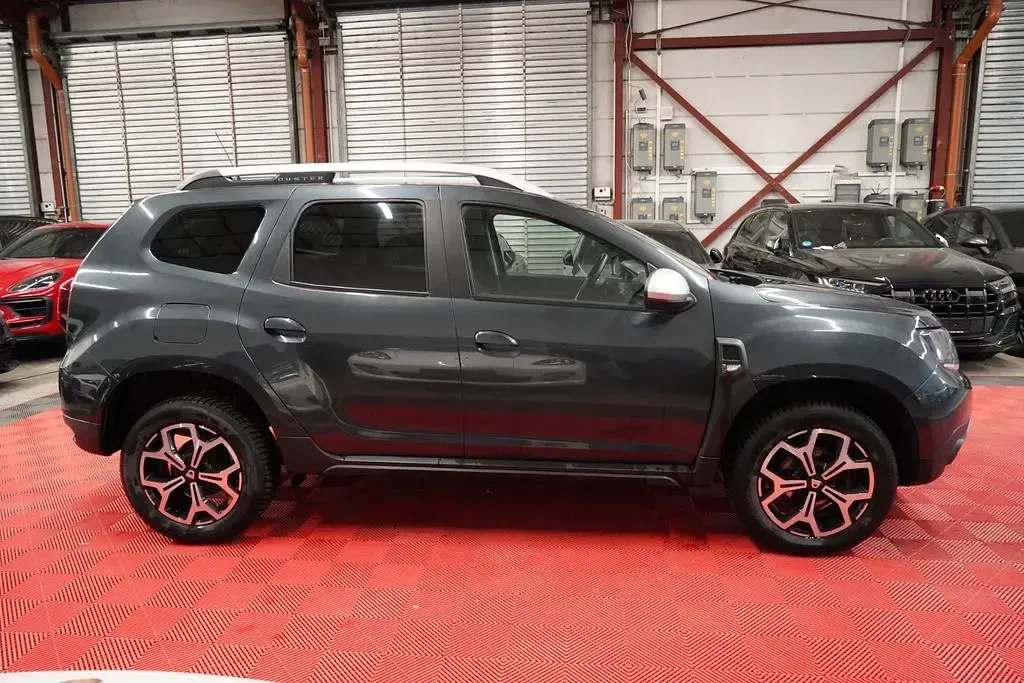Gebraucht Dacia Duster Prestige 125 PS (91 kW) 2018 Grau SUV