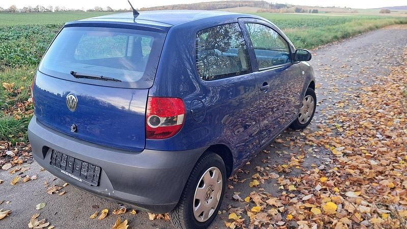 Gebraucht VW Fox 75 PS (55 kW) 2010 Blau Kleinwagen