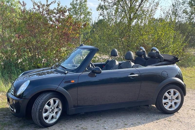Schwarz Gebraucht 2008 Mini Cooper Cabriolet Cabrio | 6.500 € (Fairer Preis) - Bild 1/4