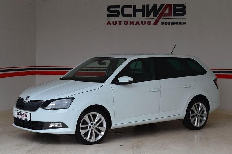 Gebraucht Skoda Fabia Style 105 PS (77 kW) 2015 Weiß Kombi