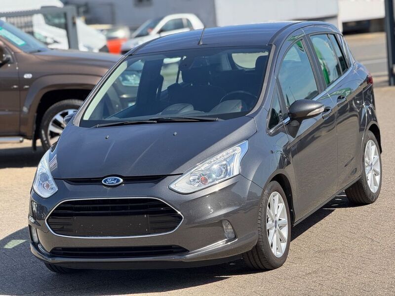 Grau Gebraucht 2015 Ford B-MAX Titanium Van / Kleinbus | 5.200 € (Superpreis) - Bild 1/4