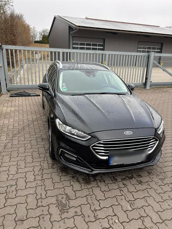 Schwarz Gebraucht 2019 Ford Mondeo Kombi | 10.500 € (Guter Preis) - Bild 1/4