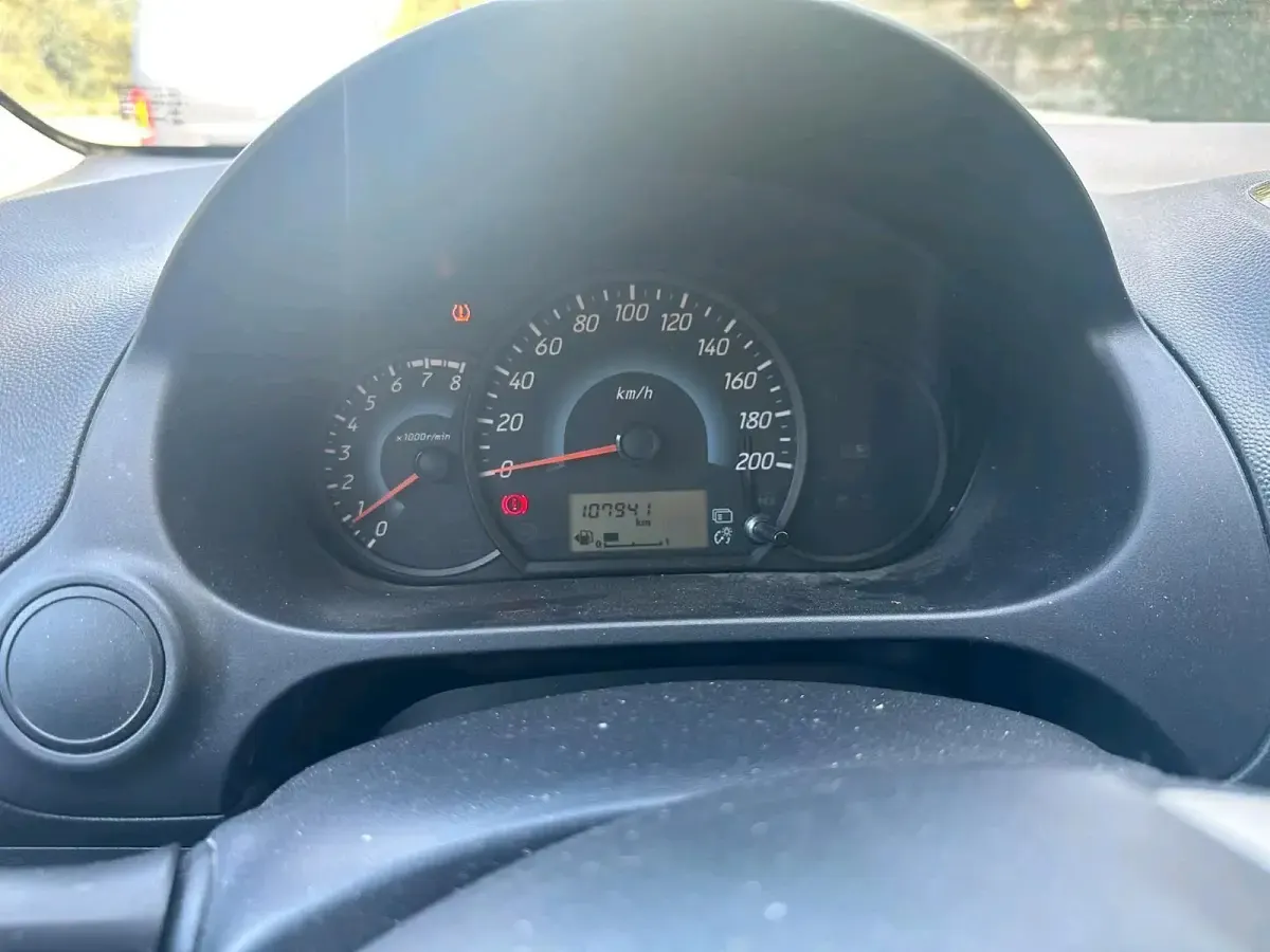 Gebraucht Mitsubishi Space Star 71 PS (52 kW) 2017 Weiß Kleinwagen