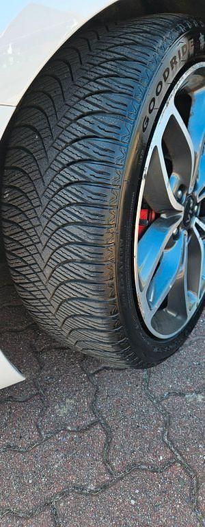 Gebraucht Kia ProCeed GT-Track 204 PS (150 kW) 2016 Weiß Kleinwagen