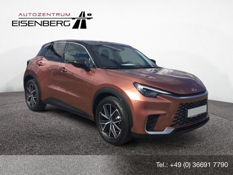 Braun Neu 2025 Lexus LBX SUV | 33.590 € (Fairer Preis) - Bild 1/4
