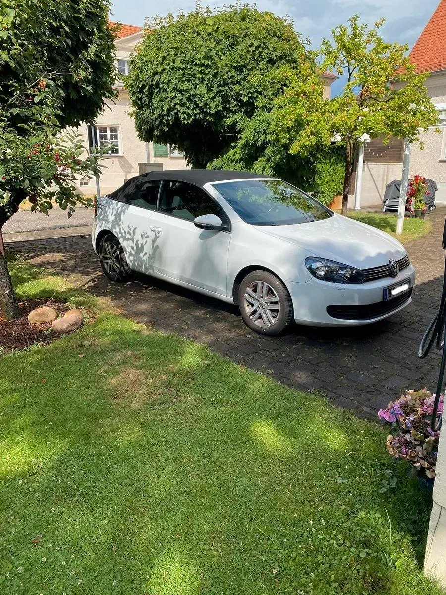 Gebraucht VW Golf Cabriolet 105 PS (77 kW) 2013 Weiß Cabrio
