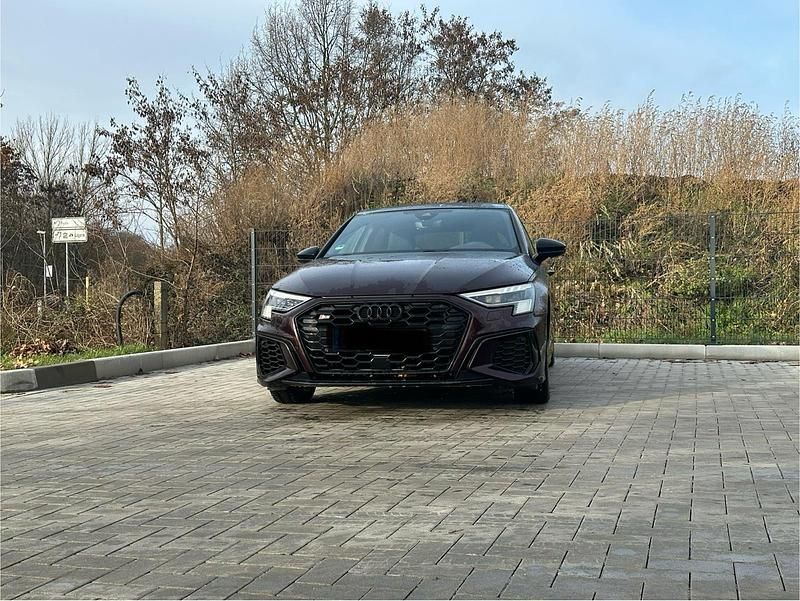Rot Gebraucht 2020 Audi S3 Kombi | 36.500 € (Etwas zu teuer) - Bild 1/4