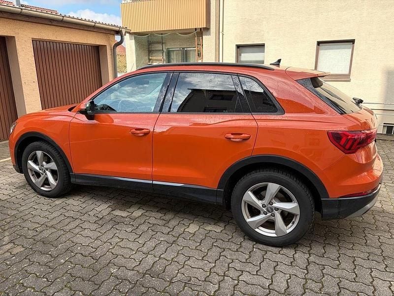Gebraucht Audi Q3 150 PS (110 kW) 2020 Orange SUV