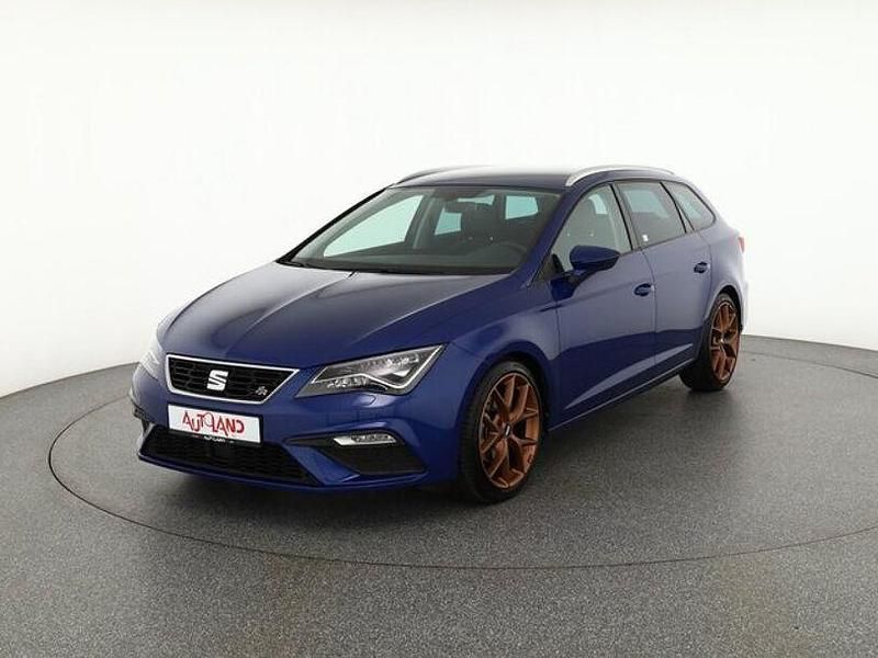 Blau Gebraucht 2020 Seat Leon Kombi | 20.990 € (Fairer Preis) - Bild 1/4