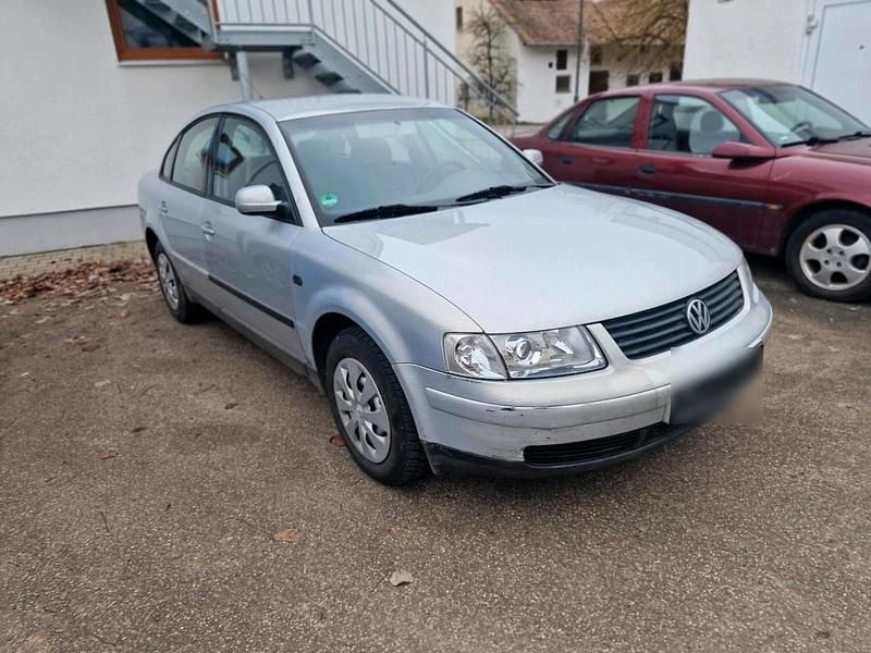 Gebraucht VW Passat 150 PS (110 kW) 1999 Silber Limousine