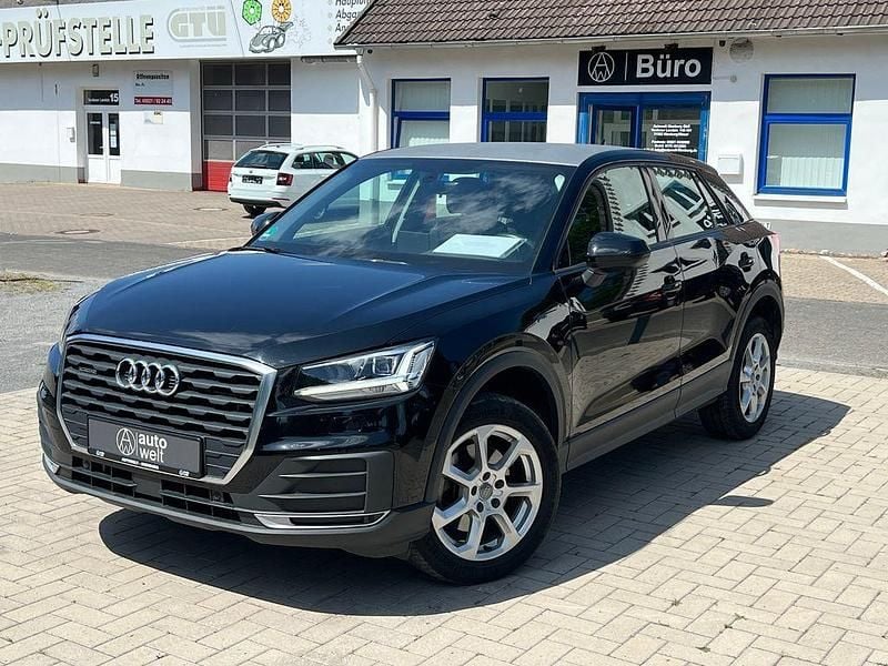 Schwarz Gebraucht 2017 Audi Q2 SUV | 18.499 € (Guter Preis) - Bild 1/4