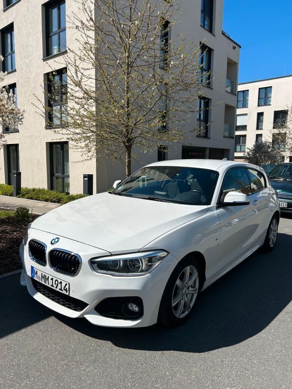 Weiß Gebraucht 2016 BMW 116 Sport Line Kleinwagen | 8.800 € (Fairer Preis) - Bild 1/4