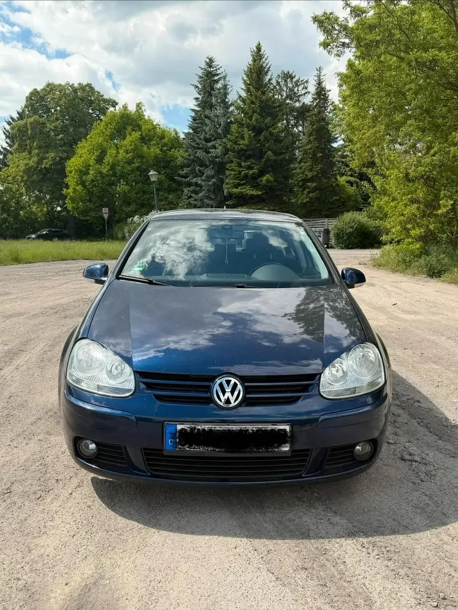 Gebraucht VW Golf V 115 PS (84 kW) 2006 Blau Kleinwagen