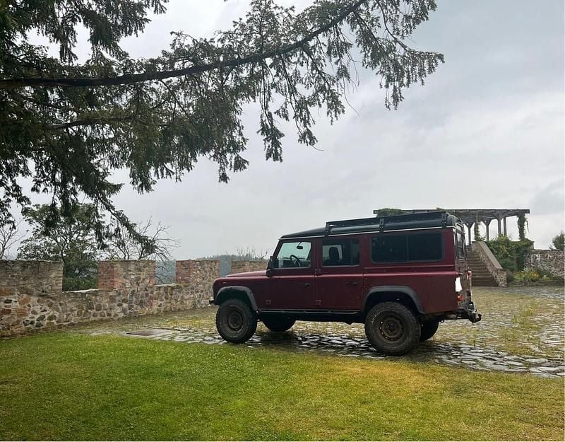 Gebraucht Land Rover Defender 122 PS (89 kW) 2005 Rot SUV