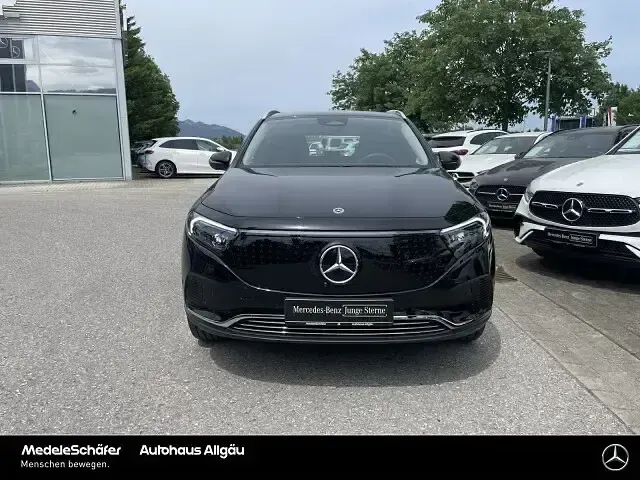 Gebraucht Mercedes EQA300 Progressive 167 kW (228 PS) 2025 Lack kosmosschwarz (metallic) SUV