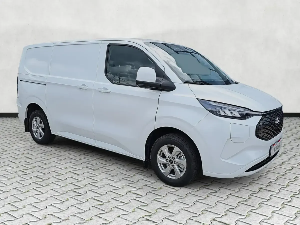 Gebraucht Ford E-Transit Limited 100 kW (136 PS) 2026 Van