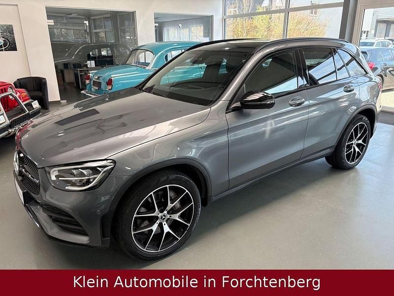 Gebraucht Mercedes GLC220 AMG line 194 PS (142 kW) 2022 Grau SUV