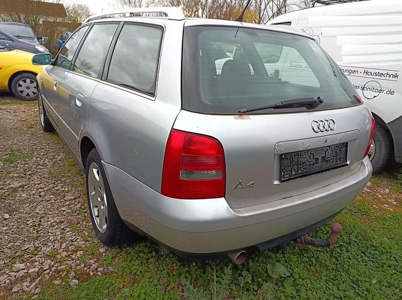Usata Audi A4 102 CV (75 kW) 2000 Grigio Station wagon