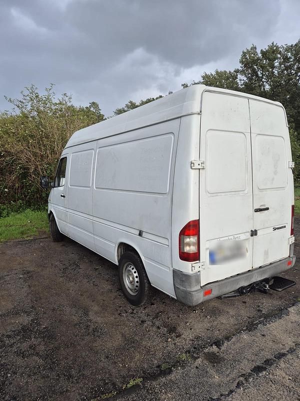 Weiß Gebraucht 2002 Mercedes Sprinter Van | 5.200 € - Bild 1/4