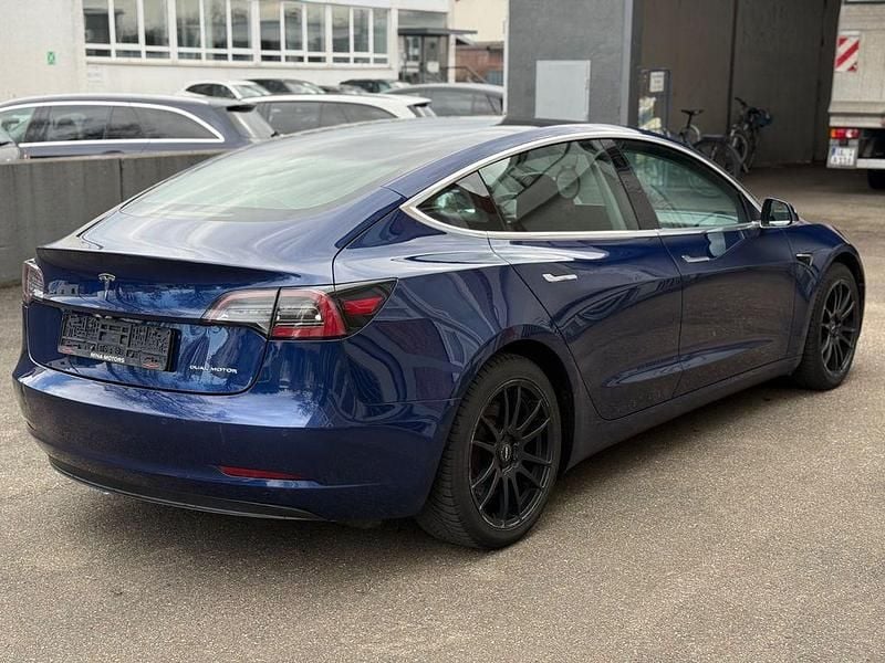 Gebraucht Tesla Model 3 350 kW (476 PS) 2019 Blau Limousine