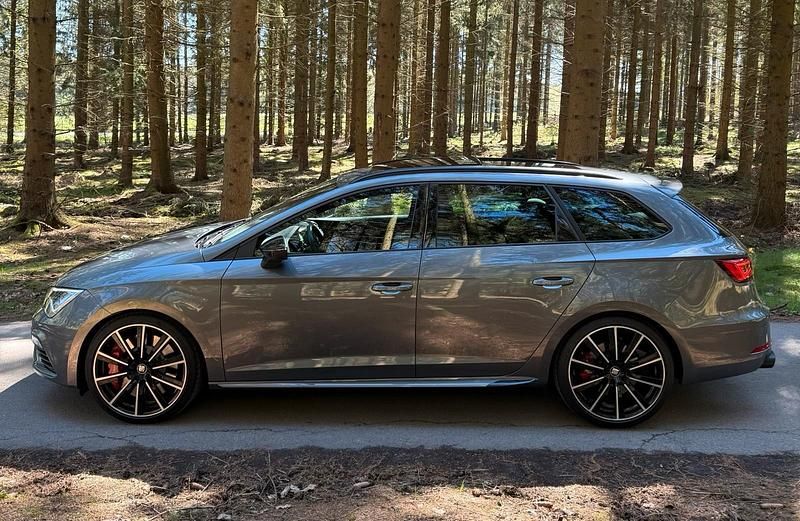 Gebraucht Seat Leon ST CUPRA 300 PS (220 kW) 2018 Grau Kombi