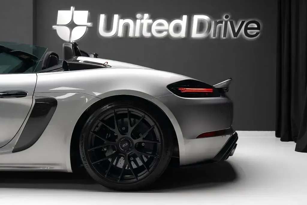 Gebraucht Porsche 718 Spyder 500 PS (367 kW) 2024 Silber Cabrio