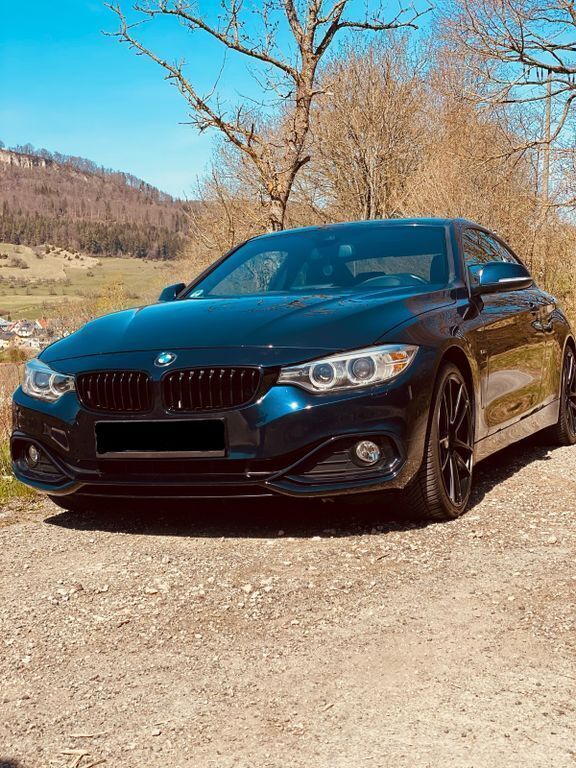 Blau Gebraucht 2013 BMW 428 Sport Line Coupé | 10.490 € - Bild 1/4