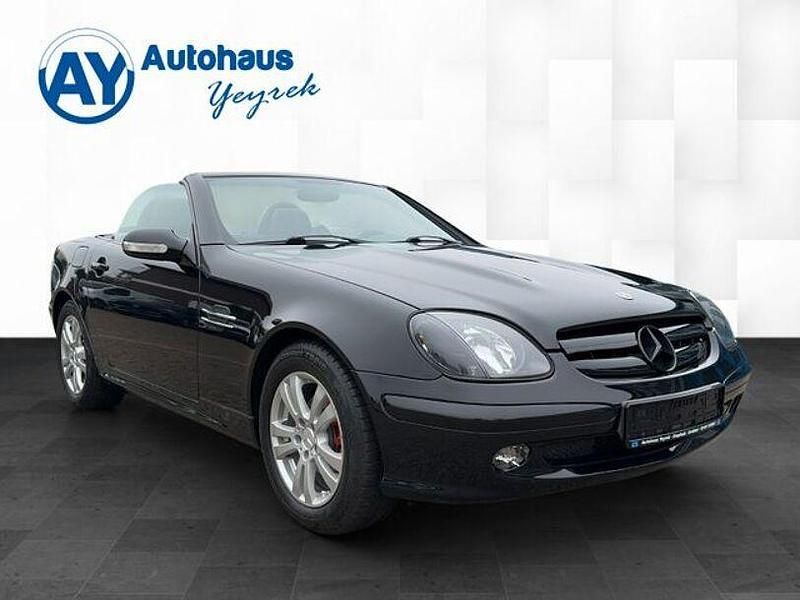 Gebraucht Mercedes 200 163 PS (119 kW) 2003 Schwarz Cabrio