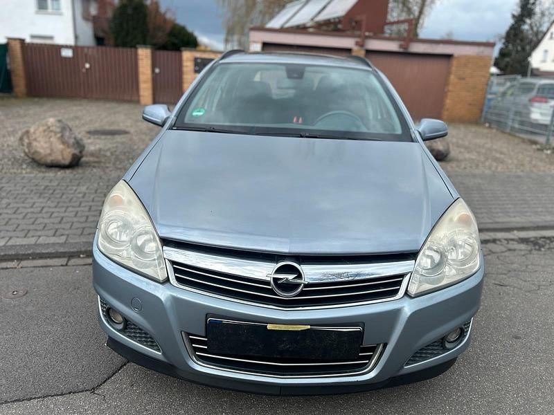 Gebraucht Opel Astra 110 PS (80 kW) 2007 Andere farben Kombi