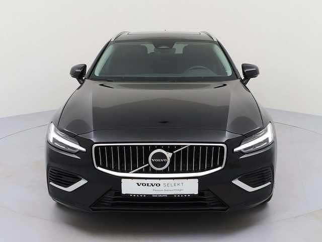 Gebraucht Volvo V60 Plus 455 PS (334 kW) 2025 Schwarz Kombi