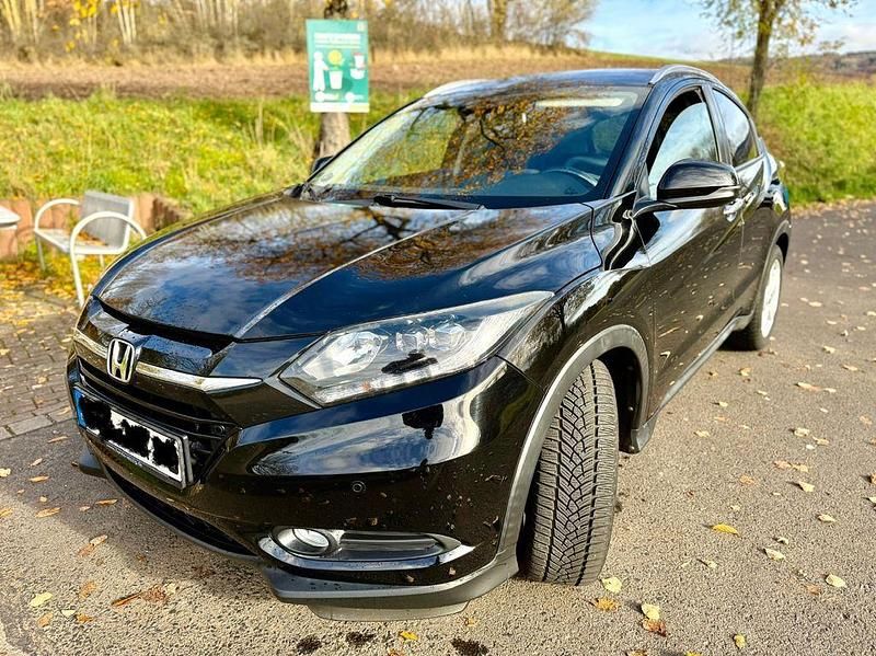 Schwarz Gebraucht 2017 Honda HR-V Comfort SUV | 13.850 € (Fairer Preis) - Bild 1/4