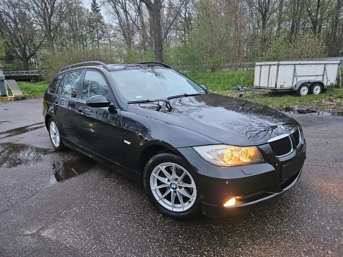 Gebraucht BMW 318 129 PS (94 kW) 2008 Andere farben Kombi
