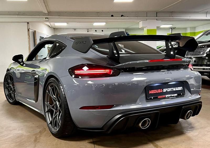 Arktik grau Gebraucht 2022 Porsche Cayman Coupé | 199.999 € - Bild 1/4
