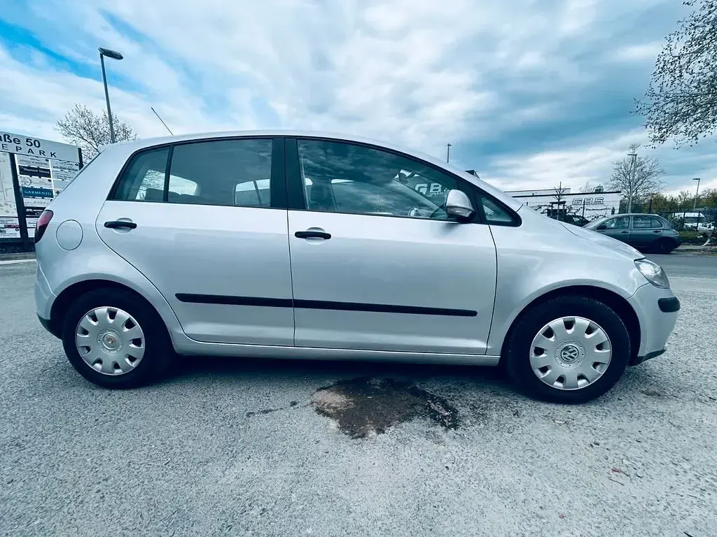 Używany VW Golf Plus Cross Trendline 75 KM (55 kW) 2005 Srebrny Minivan