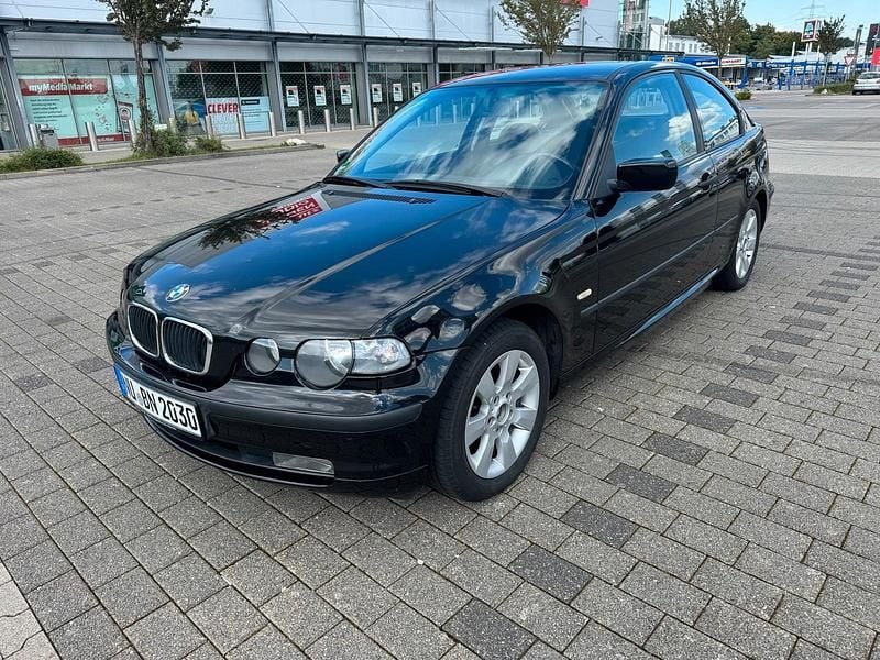 Schwarz Gebraucht 2004 BMW 316 Compact Kleinwagen | 2.500 € (Fairer Preis) - Bild 1/4