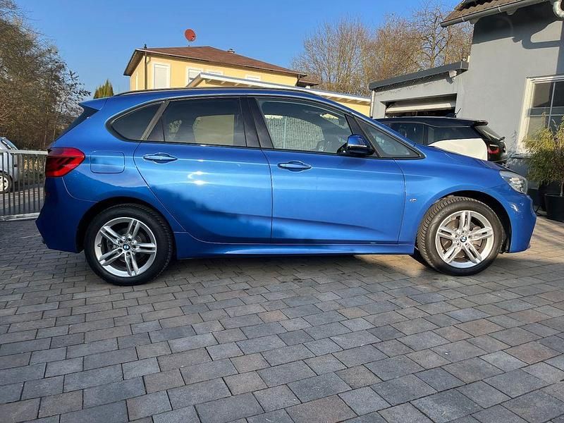 Gebraucht BMW 220 Performance 192 PS (141 kW) 2016 Blau Limousine