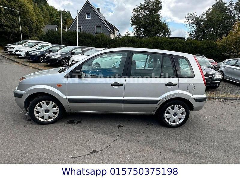 Gebraucht Ford Fusion Fun X 75 PS (55 kW) 2006 Silber Kleinwagen