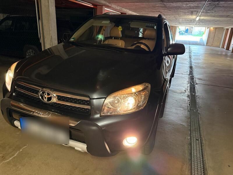 Gebraucht 2007 Toyota RAV4 SUV | 3.390 € - Bild 1/4