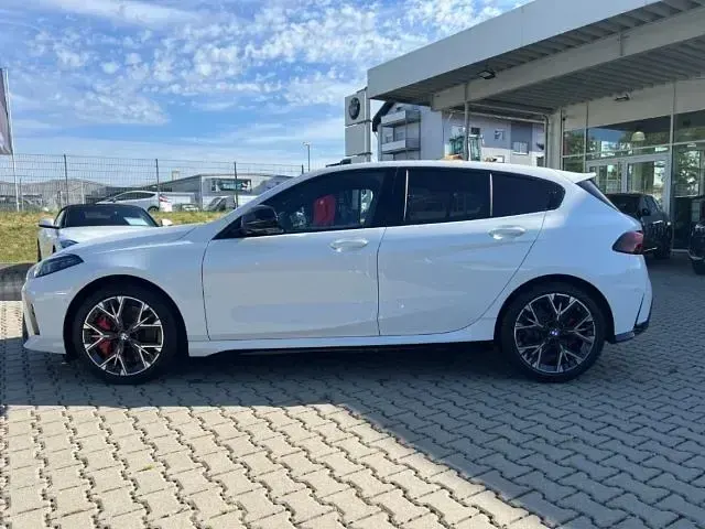 Gebraucht BMW 120 M Sport 170 PS (125 kW) 2025 Weiss Kleinwagen