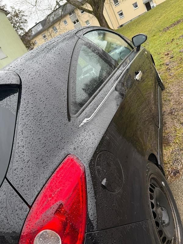 Gebraucht Opel Corsa 69 PS (50 kW) 2010 Schwarz Kleinwagen