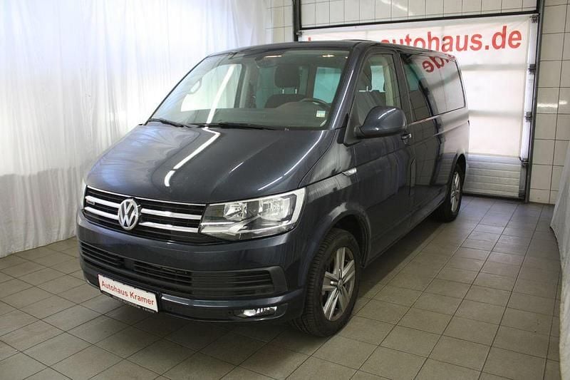 Gebraucht VW Multivan Comfortline 150 PS (110 kW) 2017 Blau Van