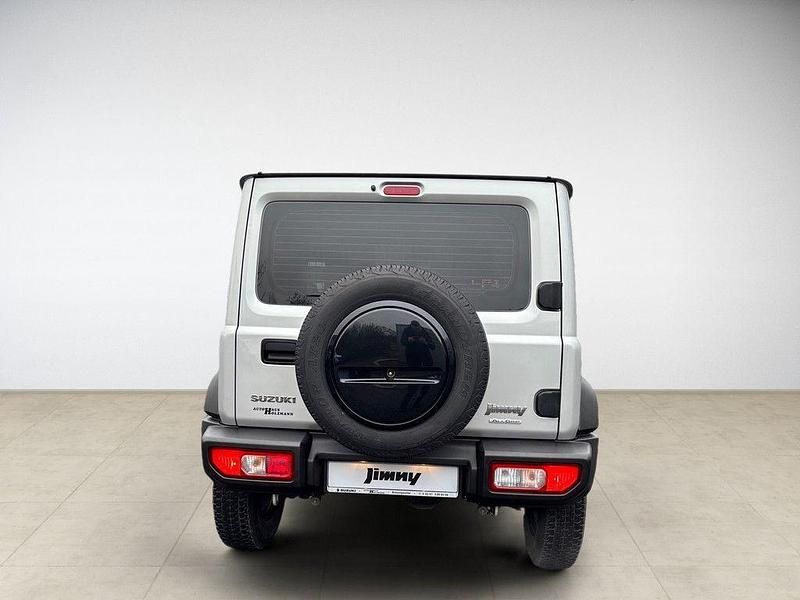 Gebraucht Suzuki Jimny 102 PS (75 kW) 2023 Silber SUV
