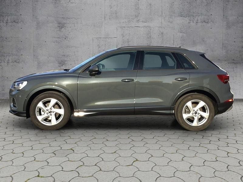 Gebraucht Audi Q3 Advanced Plus 150 PS (110 kW) 2025 Nanograu metallic SUV