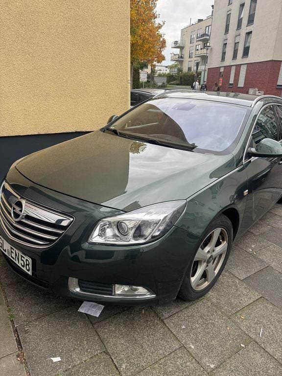 Gebraucht Opel Insignia 260 PS (191 kW) 2009 Kombi