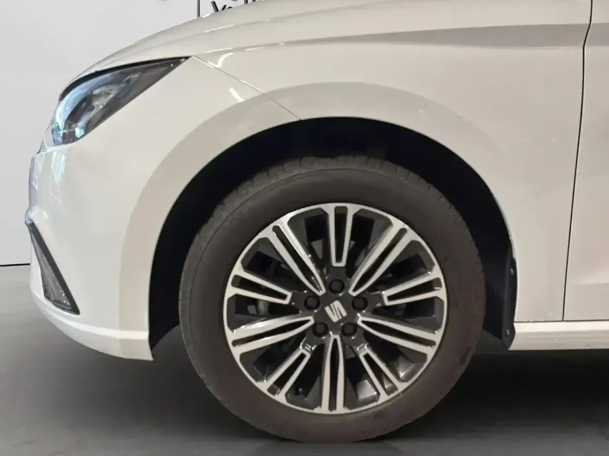 Gebraucht Seat Ibiza Style 116 PS (85 kW) 2024 Weiß Kleinwagen