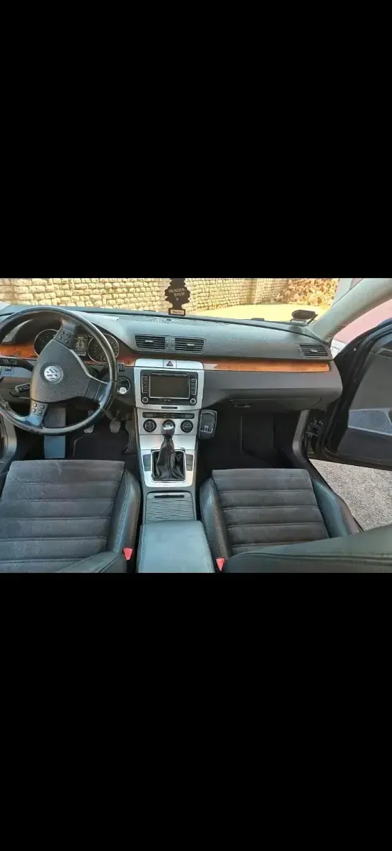 Gebraucht VW Passat 160 PS (117 kW) 2009 Schwarz Limousine